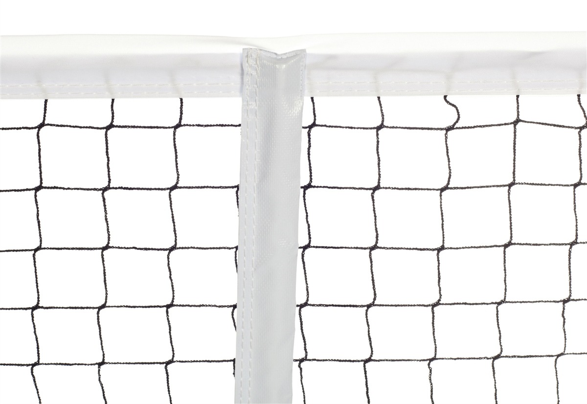 center support of pickleball Net